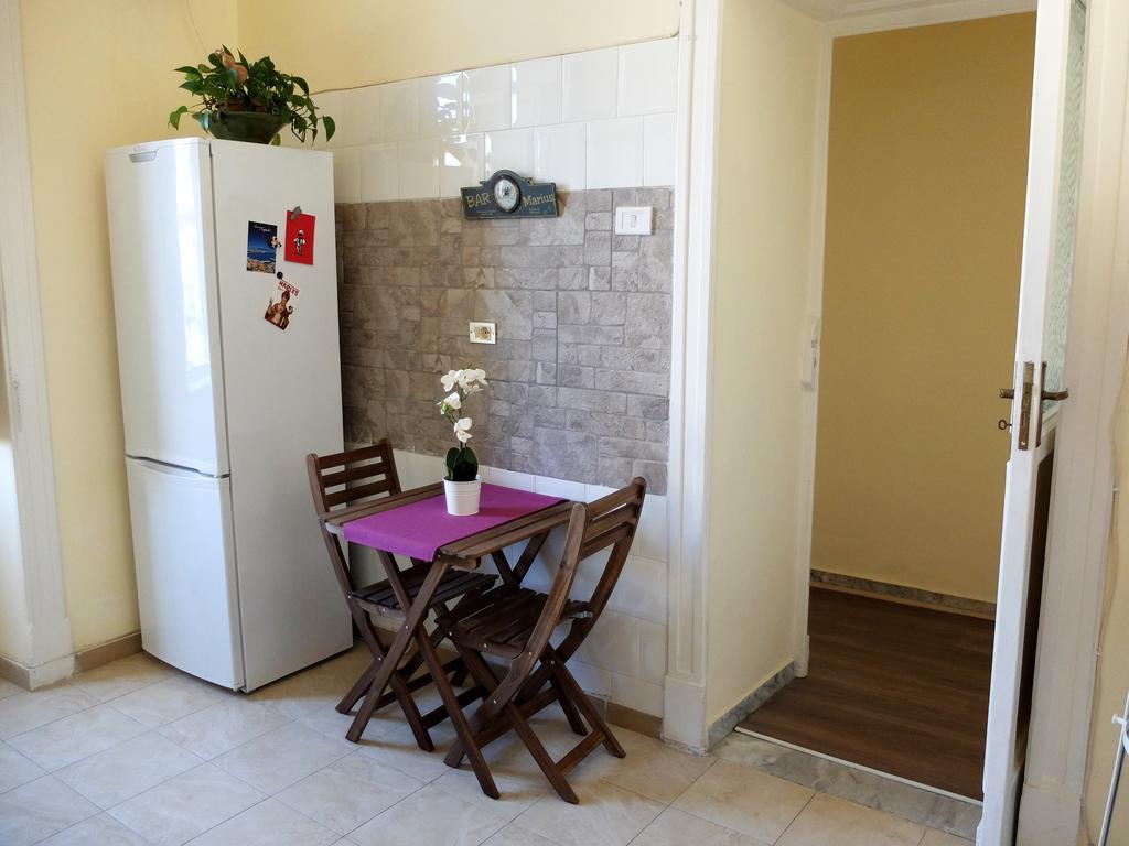 Floridiana - Bh3 Apartamento Nápoles Quarto foto