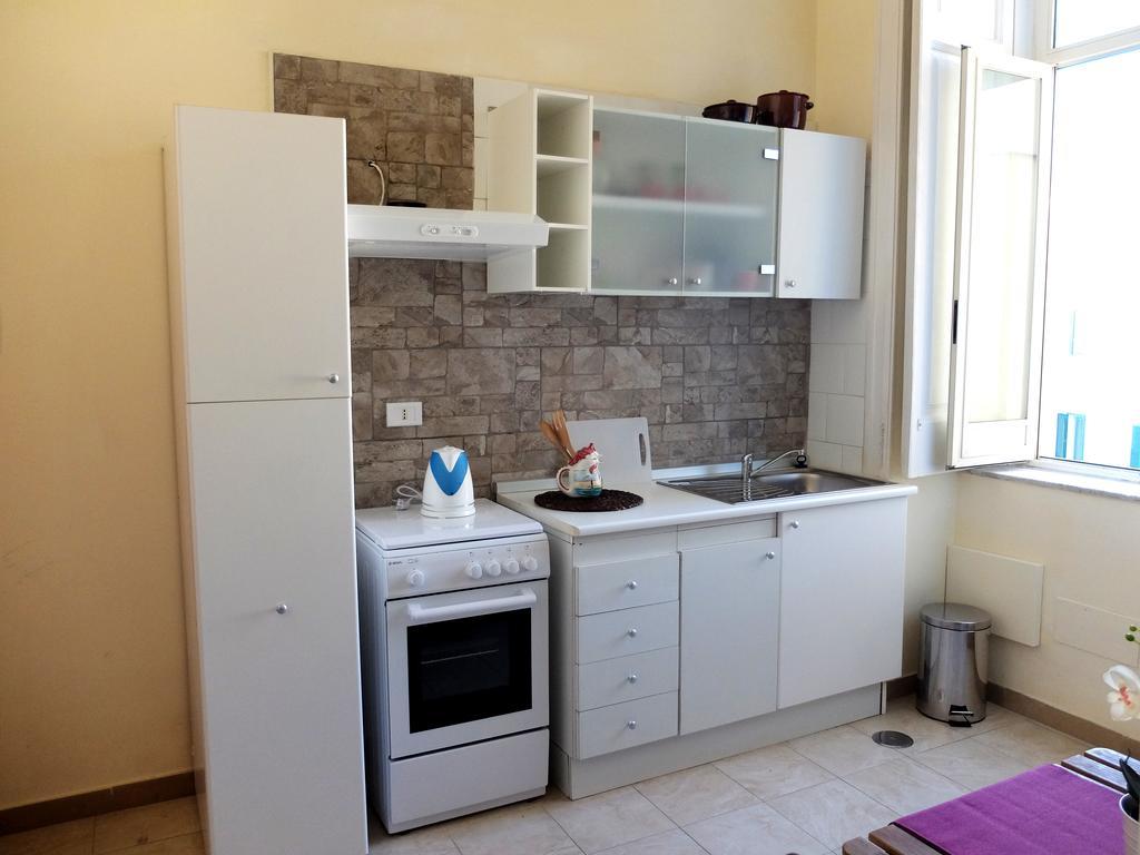 Floridiana - Bh3 Apartamento Nápoles Quarto foto